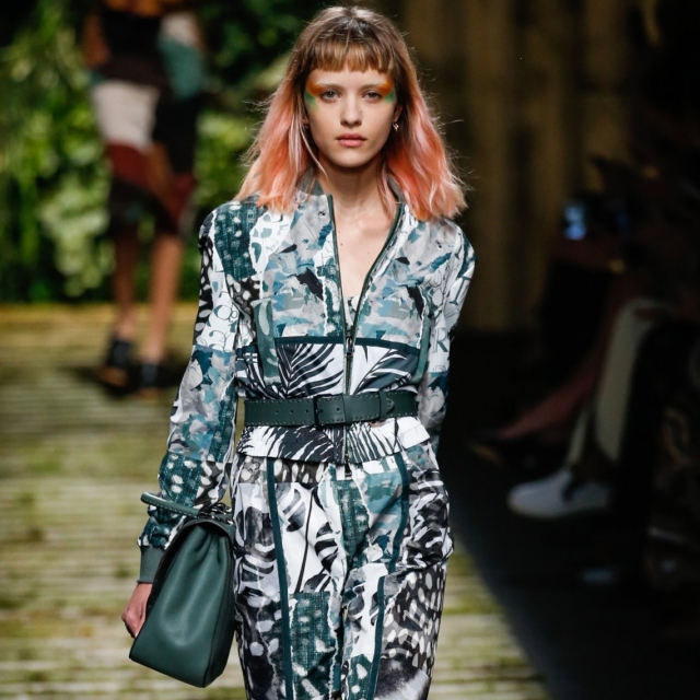 13 sposobów na kwiatowe printy i tropikalne wzory